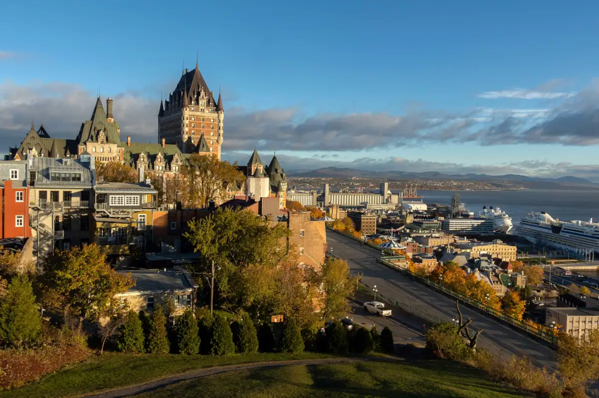 Welcome to the Quebec Communication Site